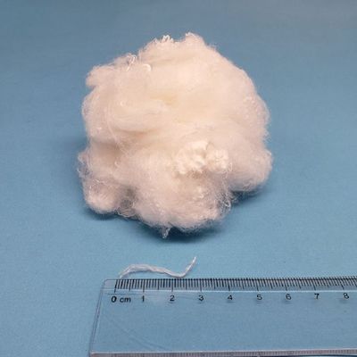 耐火性のリサイクルされたポリエステル ステープル ファイバの高い延長率