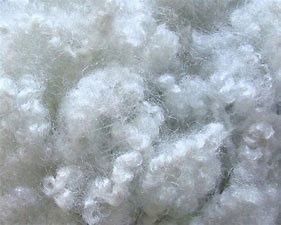 バージンの破片からの染められた延長の空のSiliconizedのポリエステル線維